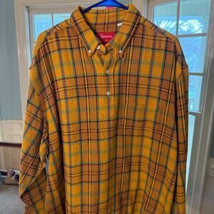 SUPREME Mens Large Pullover Plaid Flannel Shirt Embroidered Chest Pocket Logo